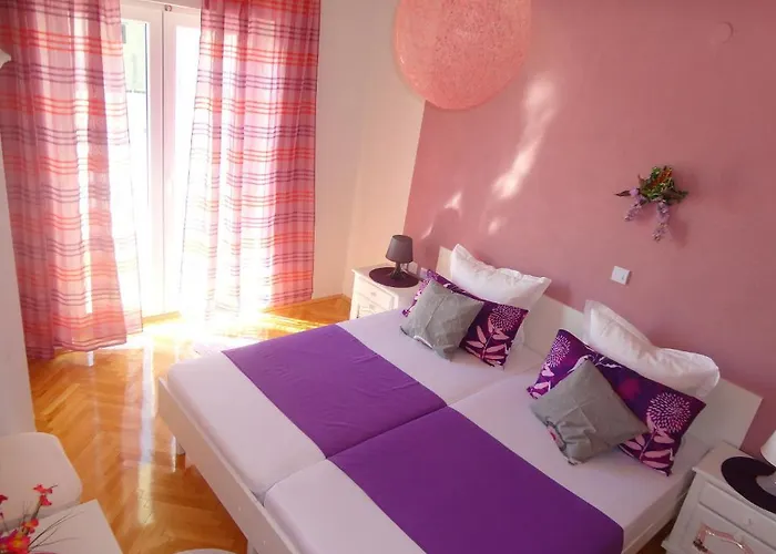 Veronika Apartament *