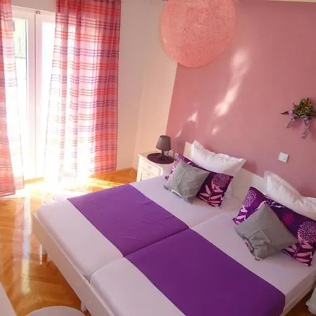 Veronika Lejlighed *